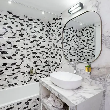 Merveil - Luxury - Marais - Saint Martin I * Paris