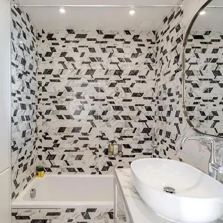 Apartment Merveil - Luxury - Marais - Saint Martin I Paris