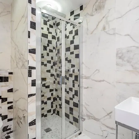 Merveil - Luxury - Marais - Saint Martin I * Paris